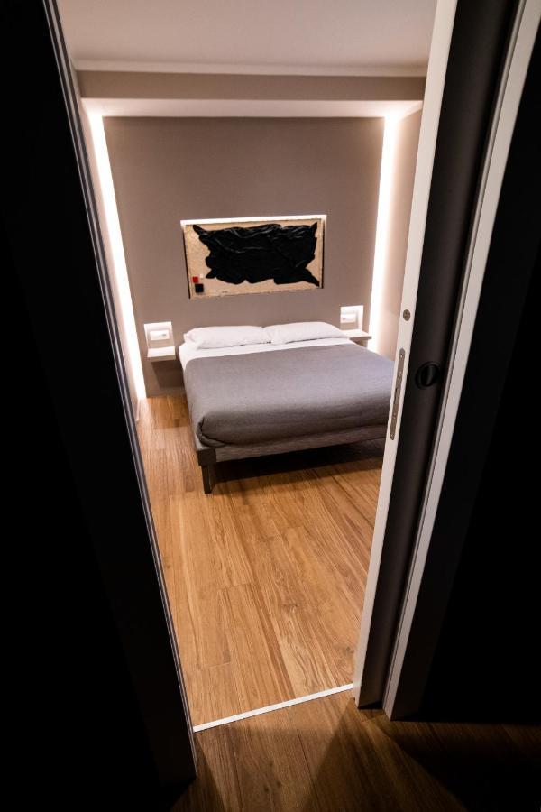 Lucrino 45 By Ale Otel Roma Dış mekan fotoğraf